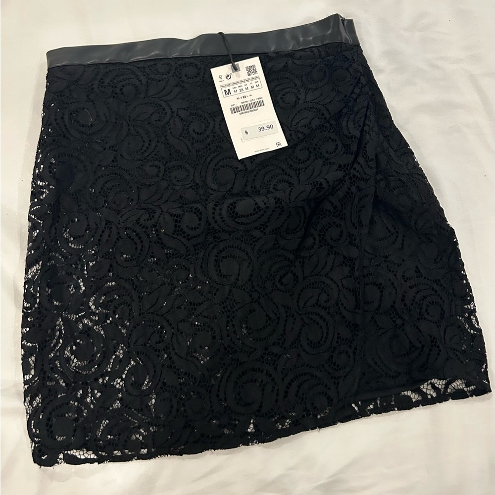 NWT zara medium black mini skirt